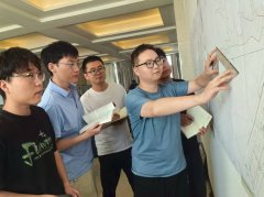 中煤三建朝源煤矿有个大学生安全瞭望哨