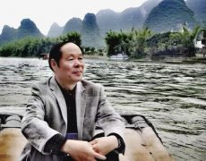 郑万全（83）：诗评穆庆东国画艺术